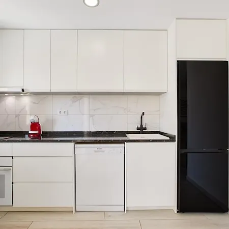 Stylish 1-bedroom - By Welcomely Apartamento Torrevieja